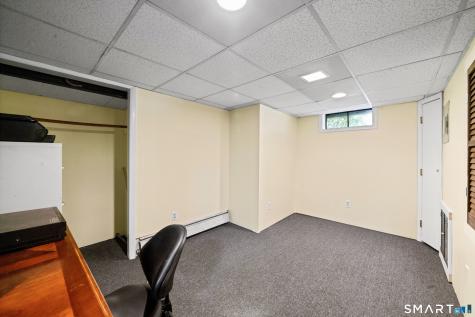 42 Oakwood Street Enfield CT 06082