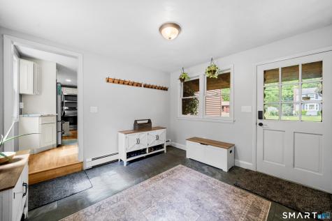 42 Oakwood Street Enfield CT 06082