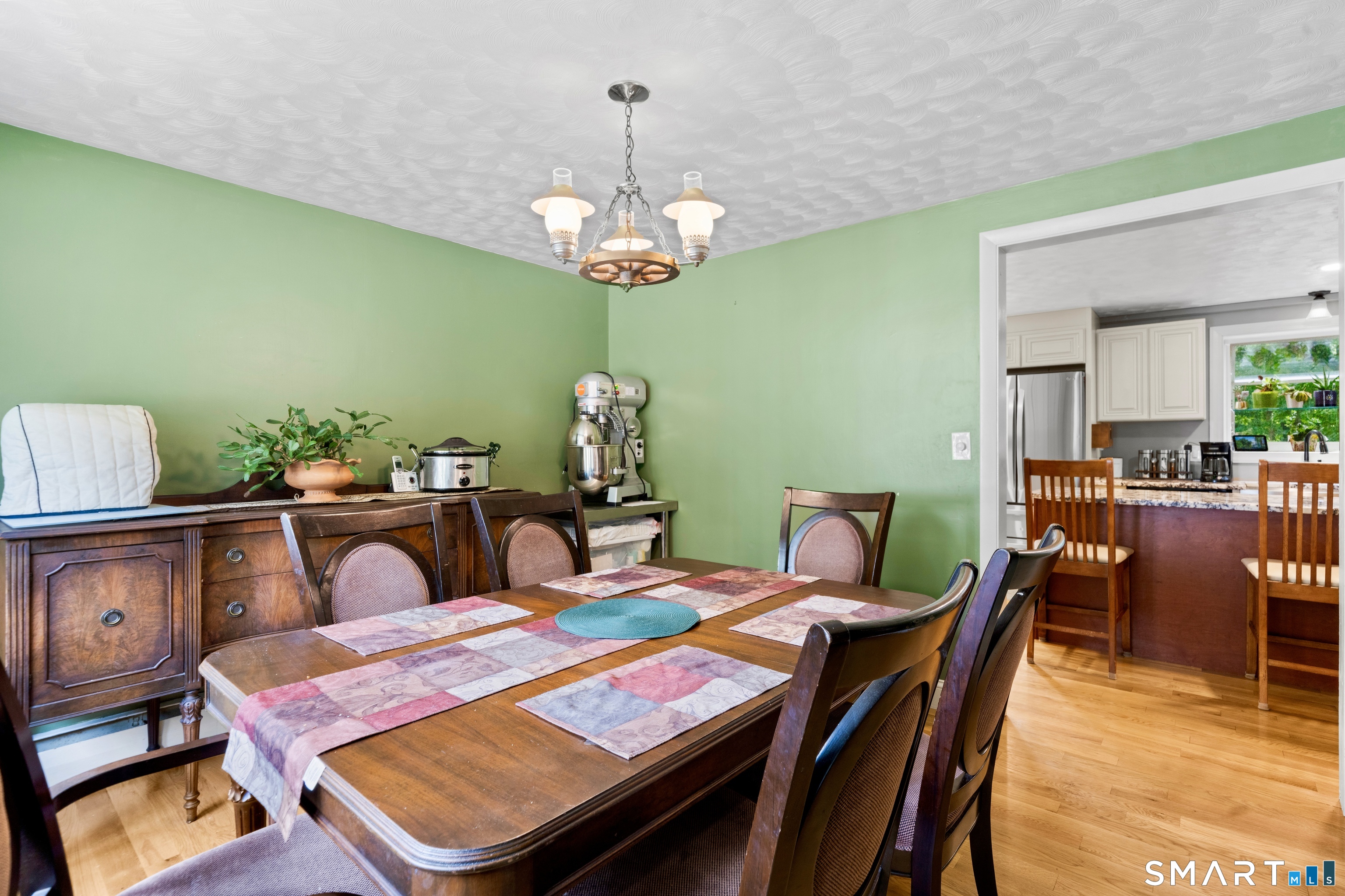 42 Oakwood Street Enfield CT 06082