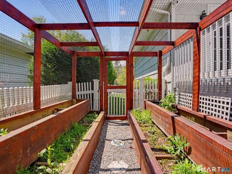 44 Sniffen Road Westport CT 06880