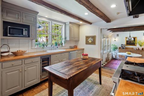 313 Umpawaug Road Redding CT 06896