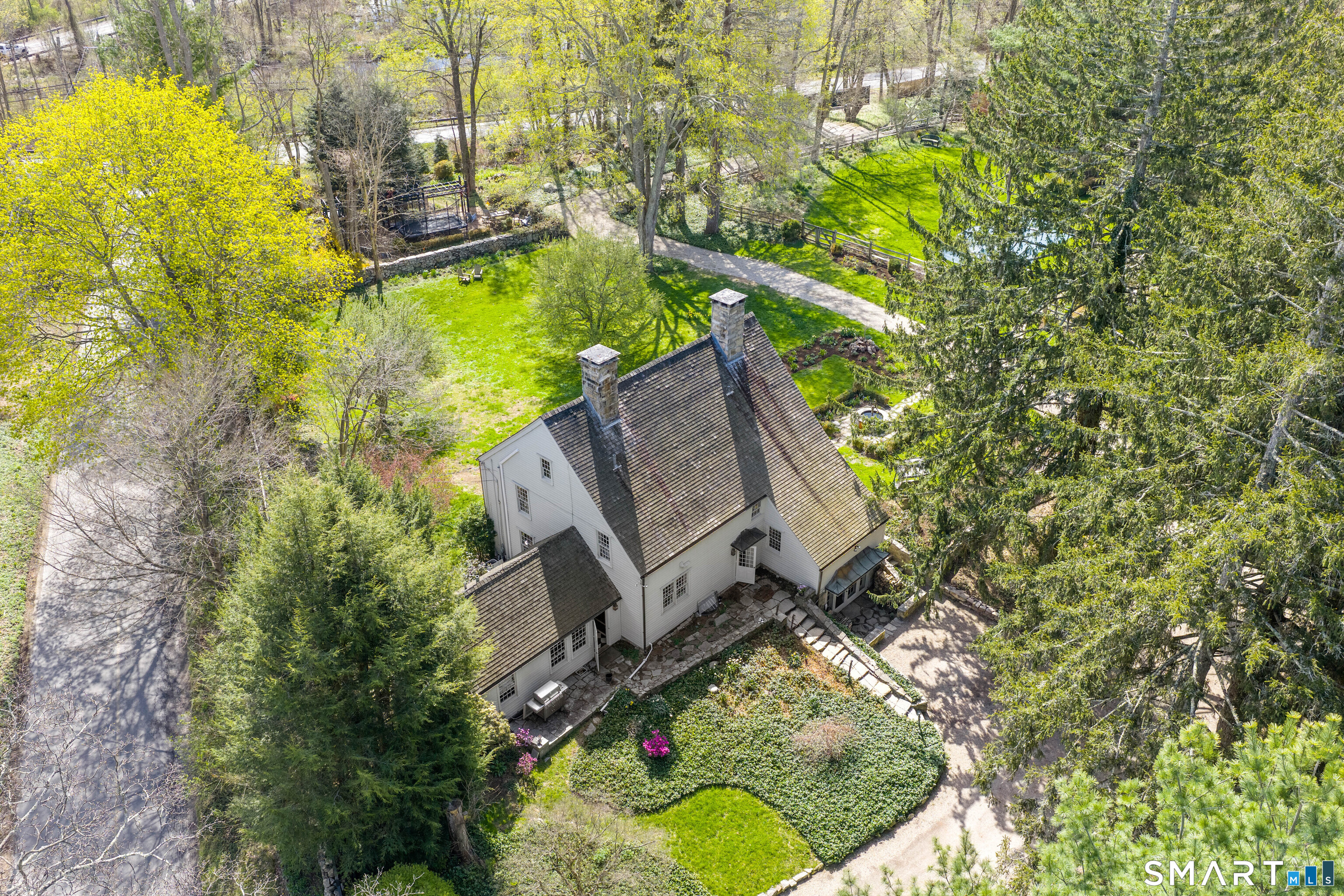 313 Umpawaug Road Redding CT 06896