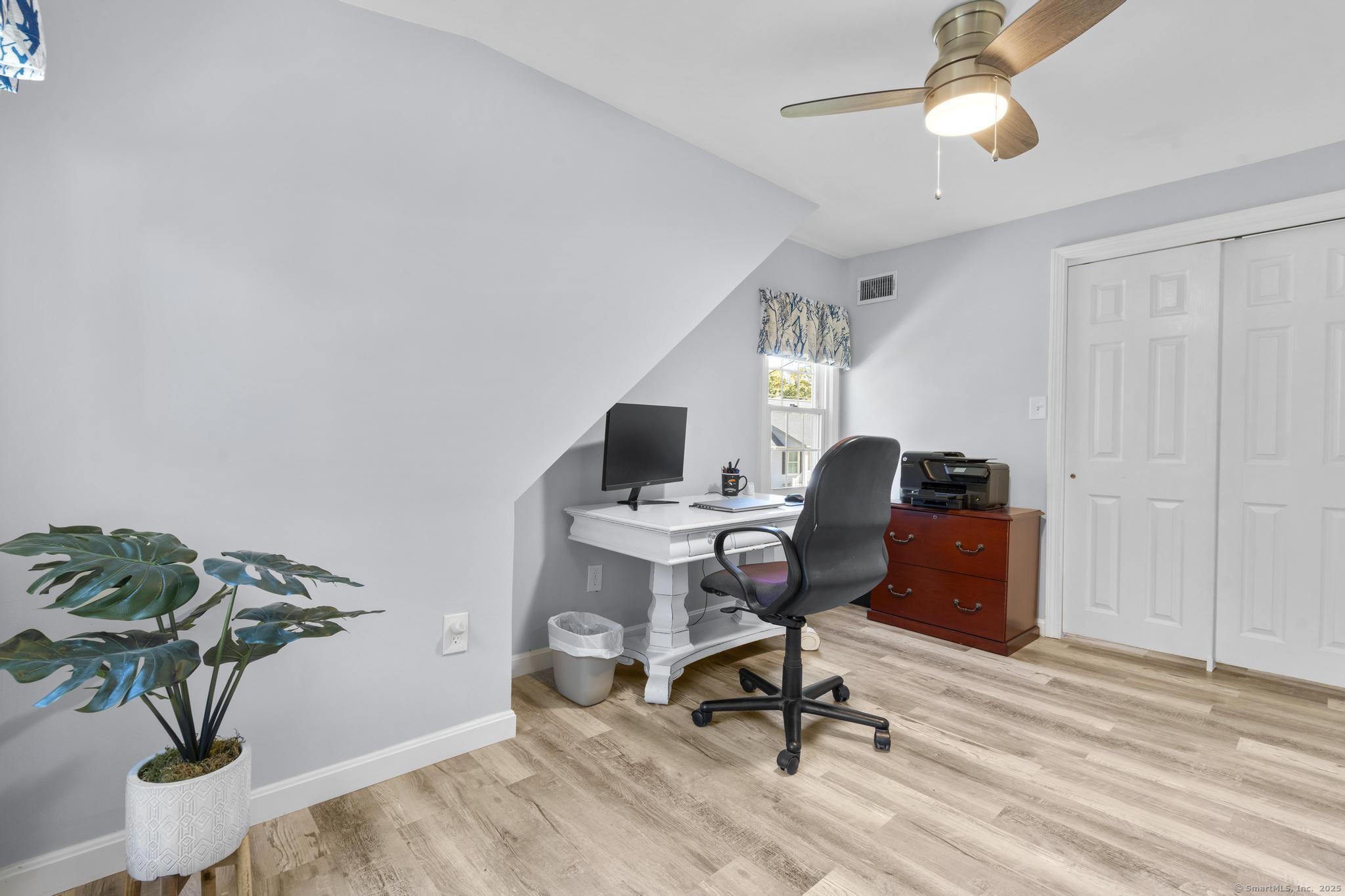 3 Topview Terrace Bristol CT 06010