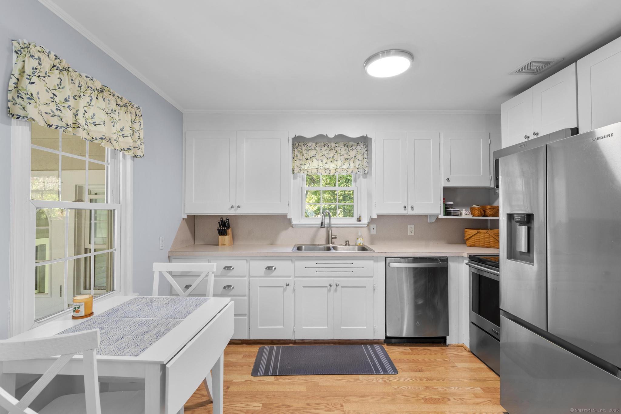 3 Topview Terrace Bristol CT 06010