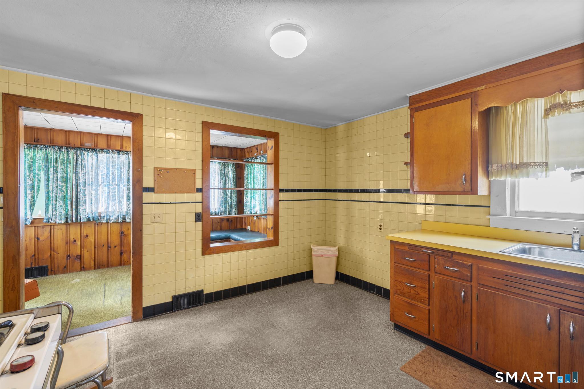 235 South Windham Road Windham CT 06226