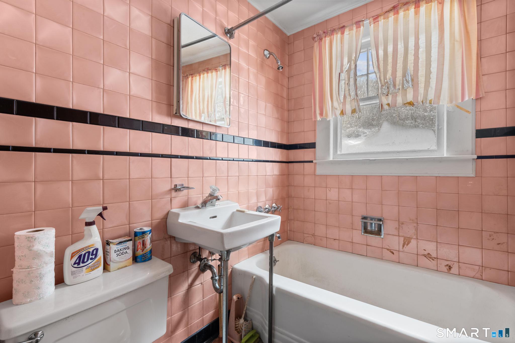 235 South Windham Road Windham CT 06226