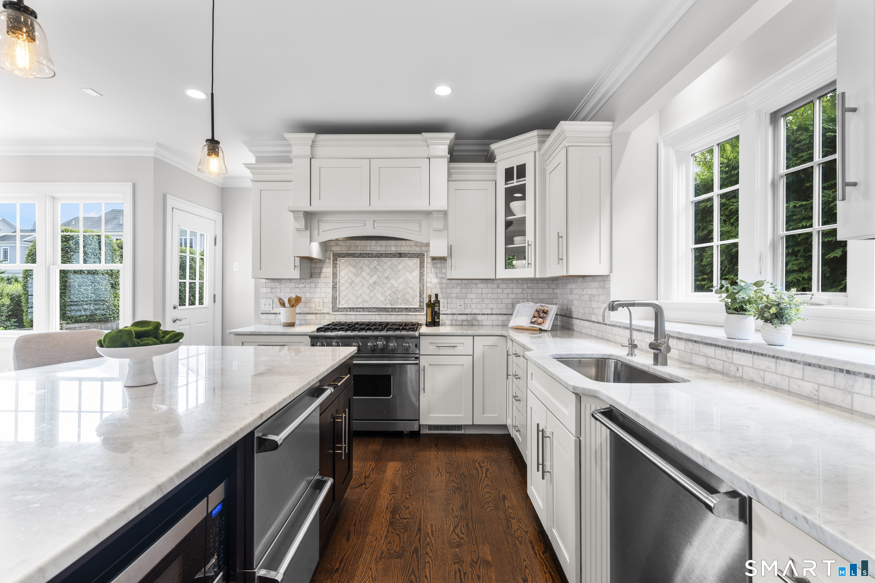 484 Rowland Road Fairfield CT 06824
