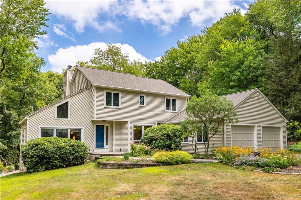 26 Bigwood Lane Burlington CT 06013