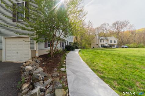 422 Jones Road Naugatuck CT 06770