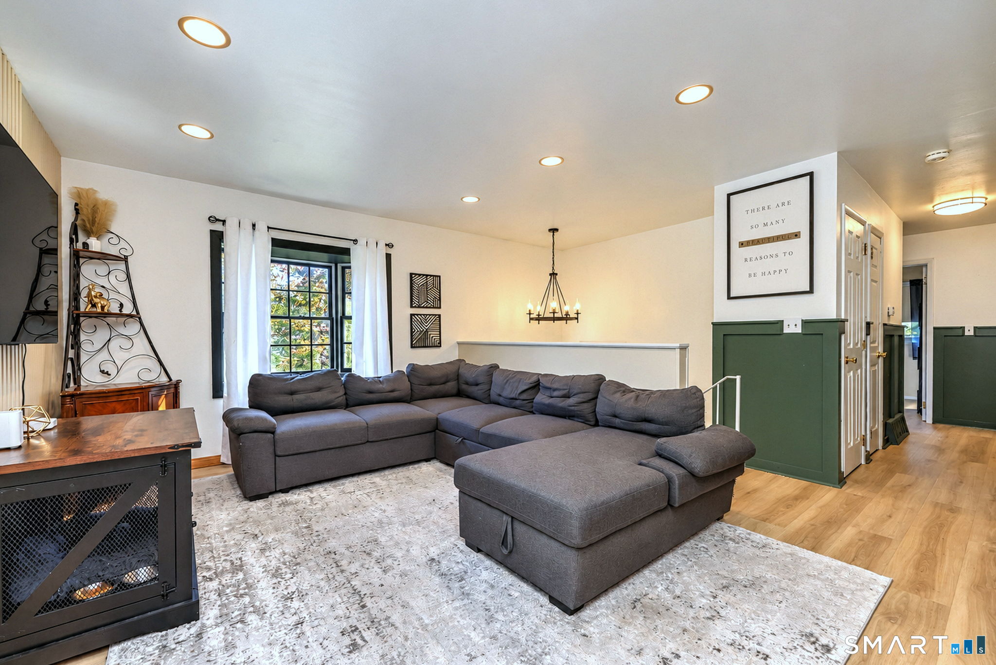 7 Glenridge Drive Ansonia CT 06401