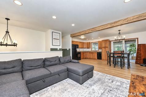 7 Glenridge Drive Ansonia CT 06401