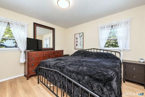 7 Glenridge Drive Ansonia CT 06401