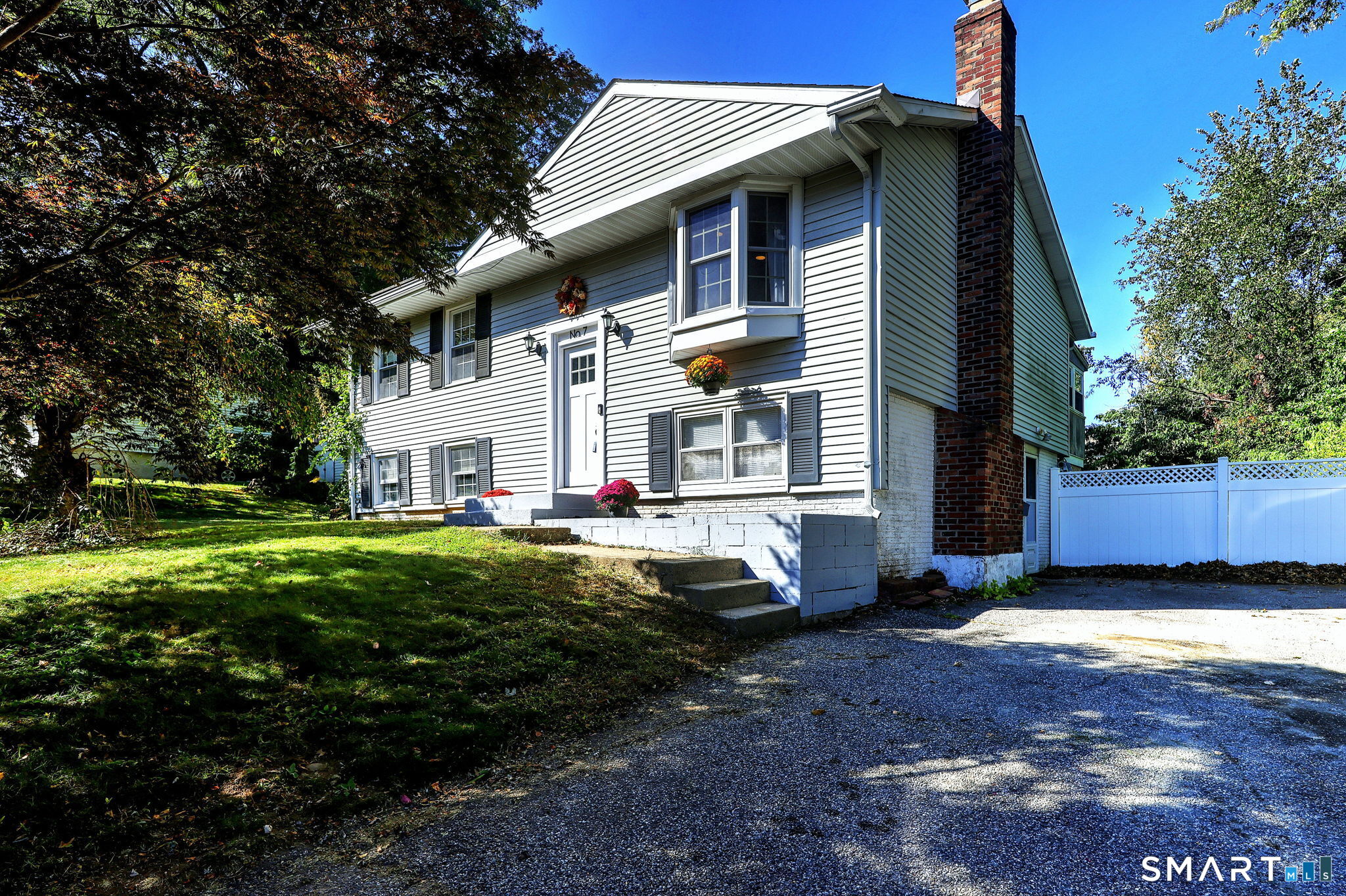 7 Glenridge Drive Ansonia CT 06401