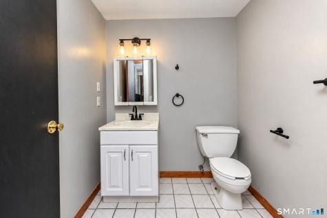 7 Glenridge Drive Ansonia CT 06401