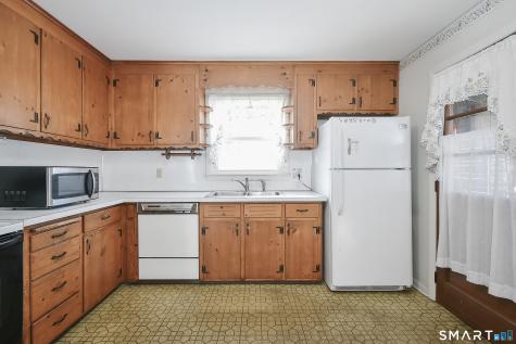 59 Maurice Street Bristol CT 06010