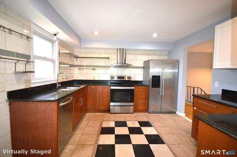 7 Saddle Drive West Haven CT 06516