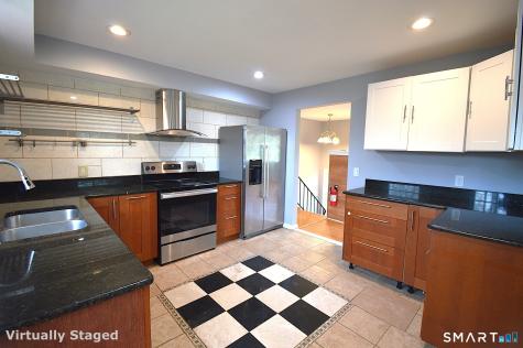 7 Saddle Drive West Haven CT 06516
