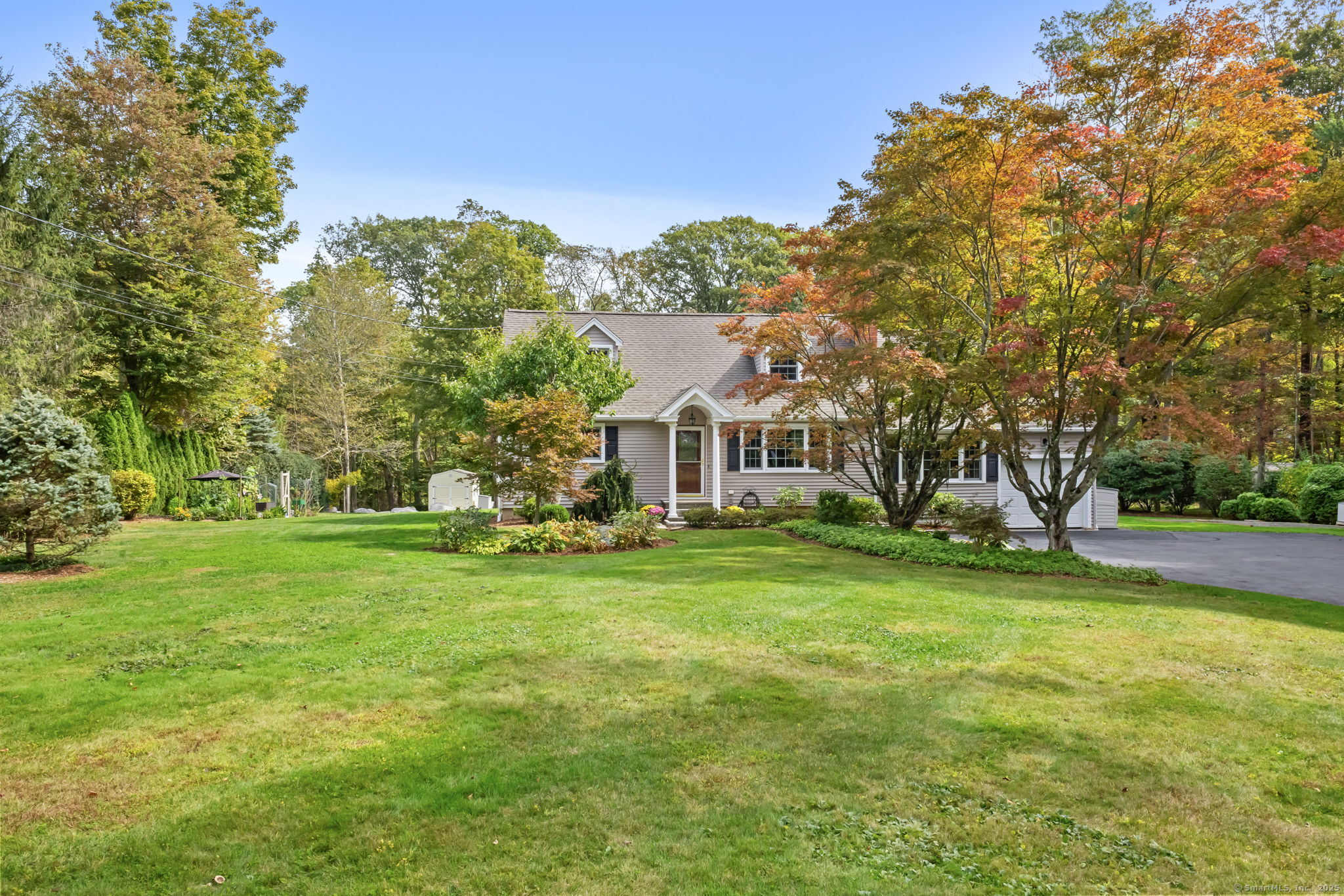 8 Karen Drive New Fairfield CT 06812