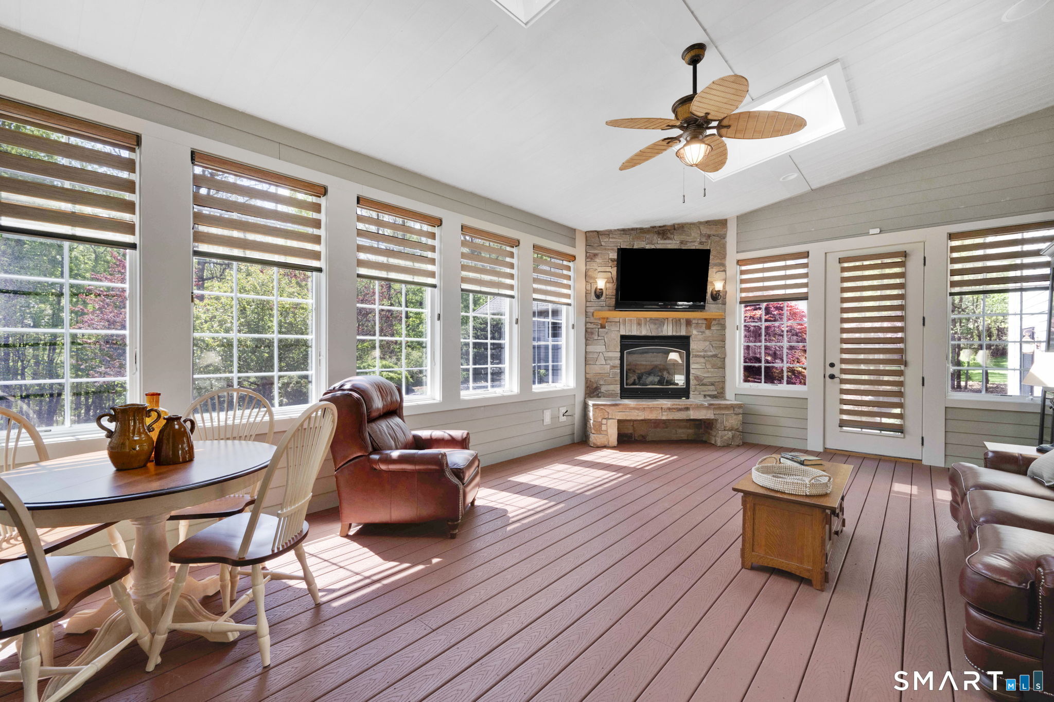 24 Ellridge Place Ellington CT 06029