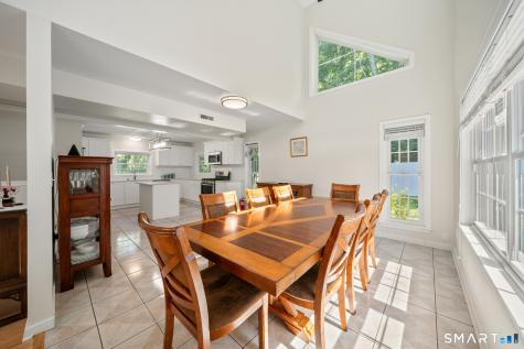 16 Juggernaut Road Prospect CT 06712
