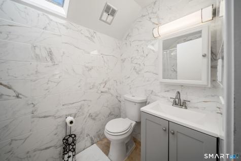 16 Juggernaut Road Prospect CT 06712
