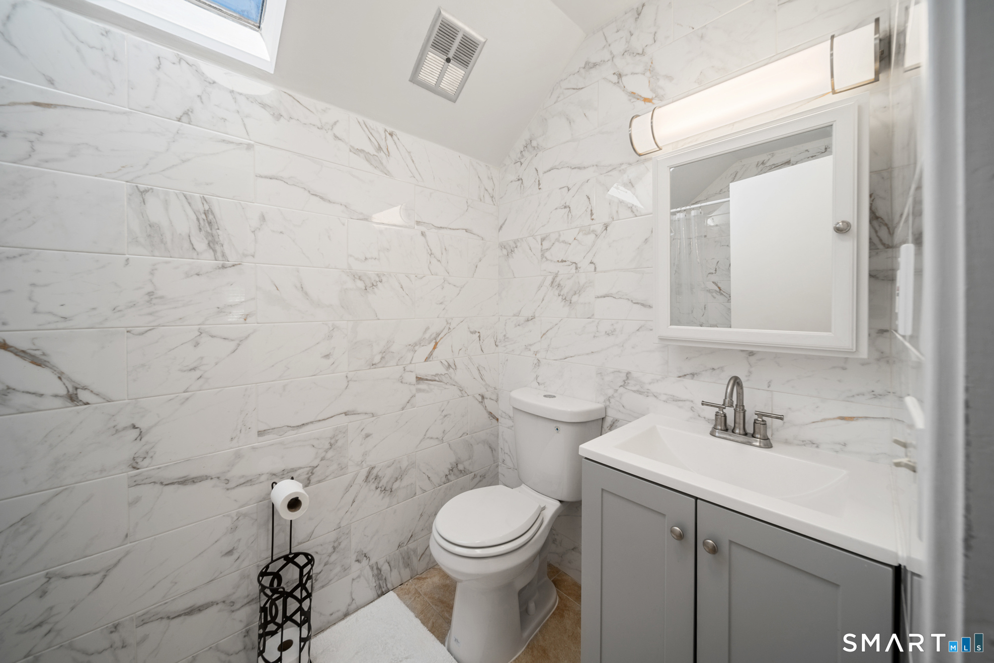 16 Juggernaut Road Prospect CT 06712