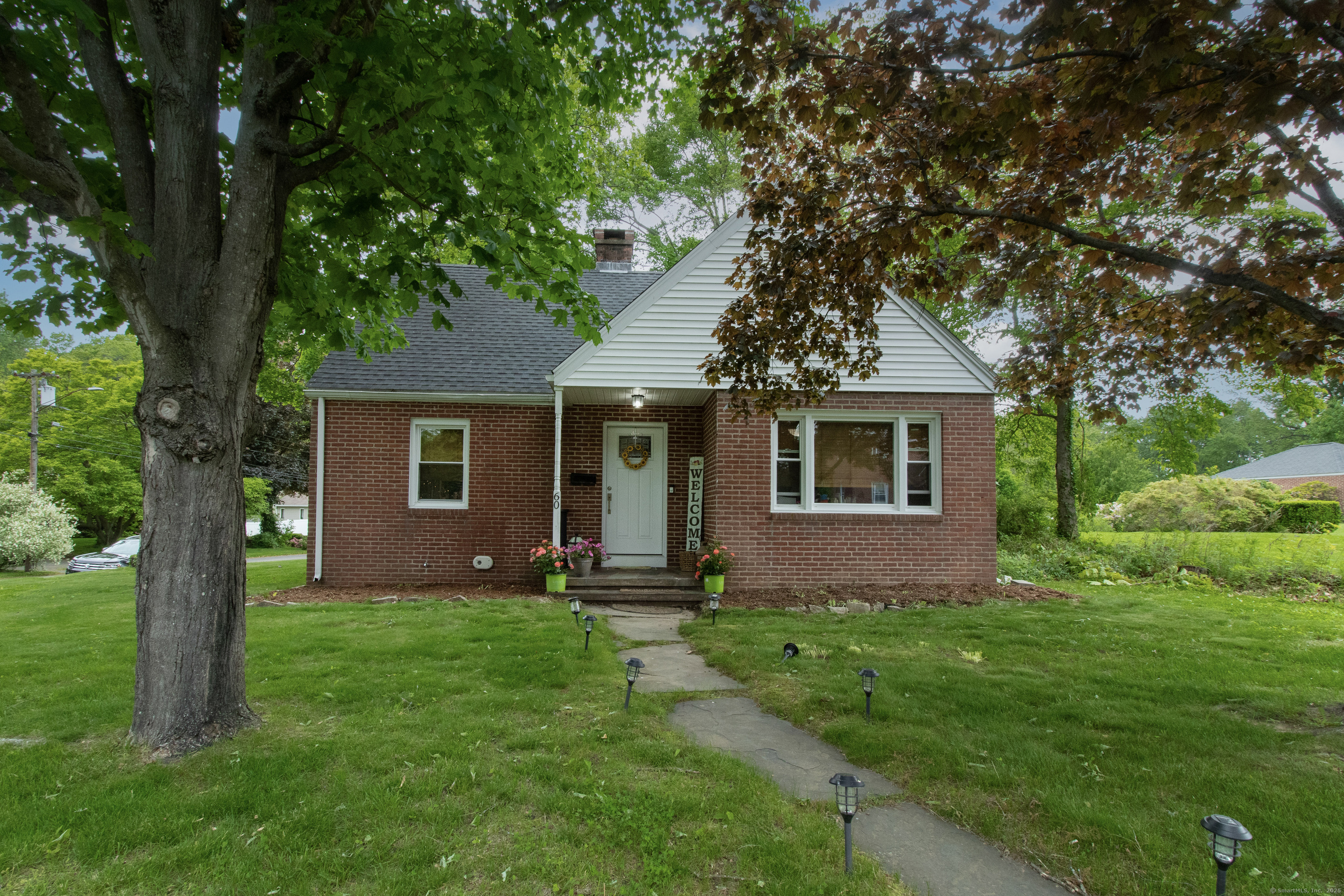 60 Palmer Road Branford CT 06405