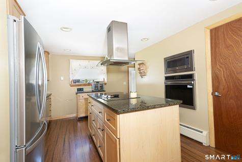 30 Daleville Road Willington CT 06279