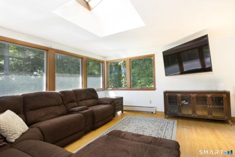 30 Daleville Road Willington CT 06279