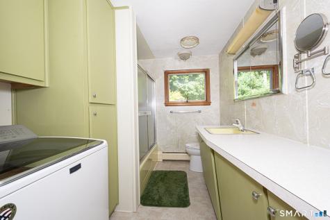 30 Daleville Road Willington CT 06279