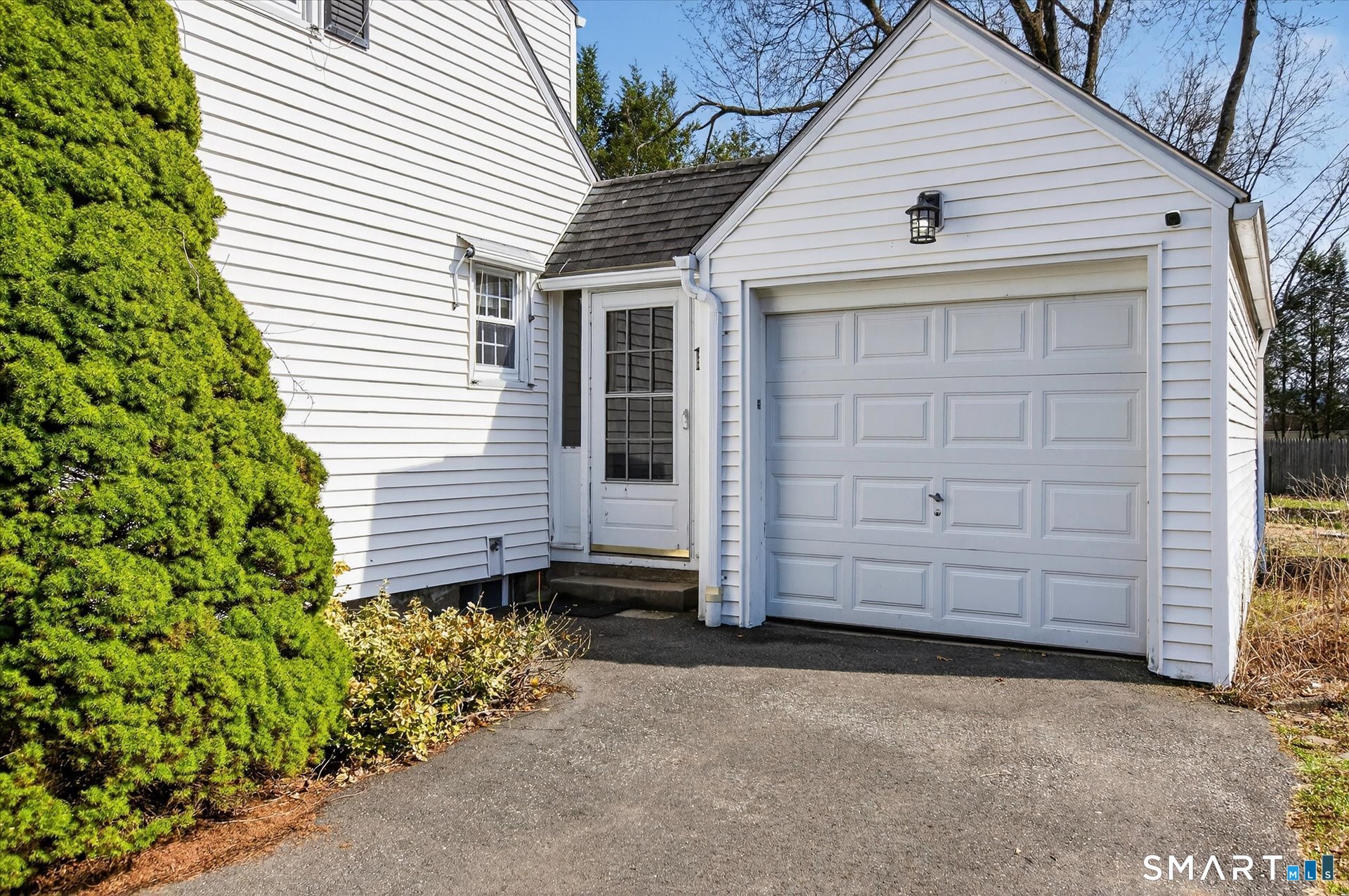 22 Carroll Road Manchester CT 06042