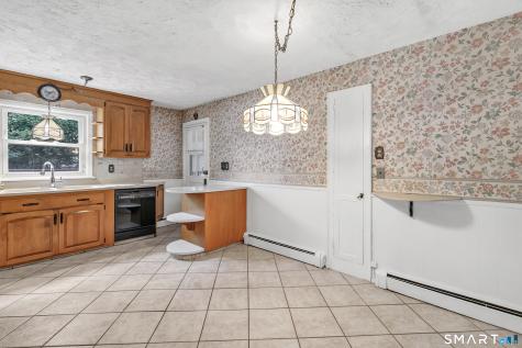 24 Oxford Street Bridgeport CT 06606