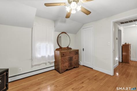 24 Oxford Street Bridgeport CT 06606