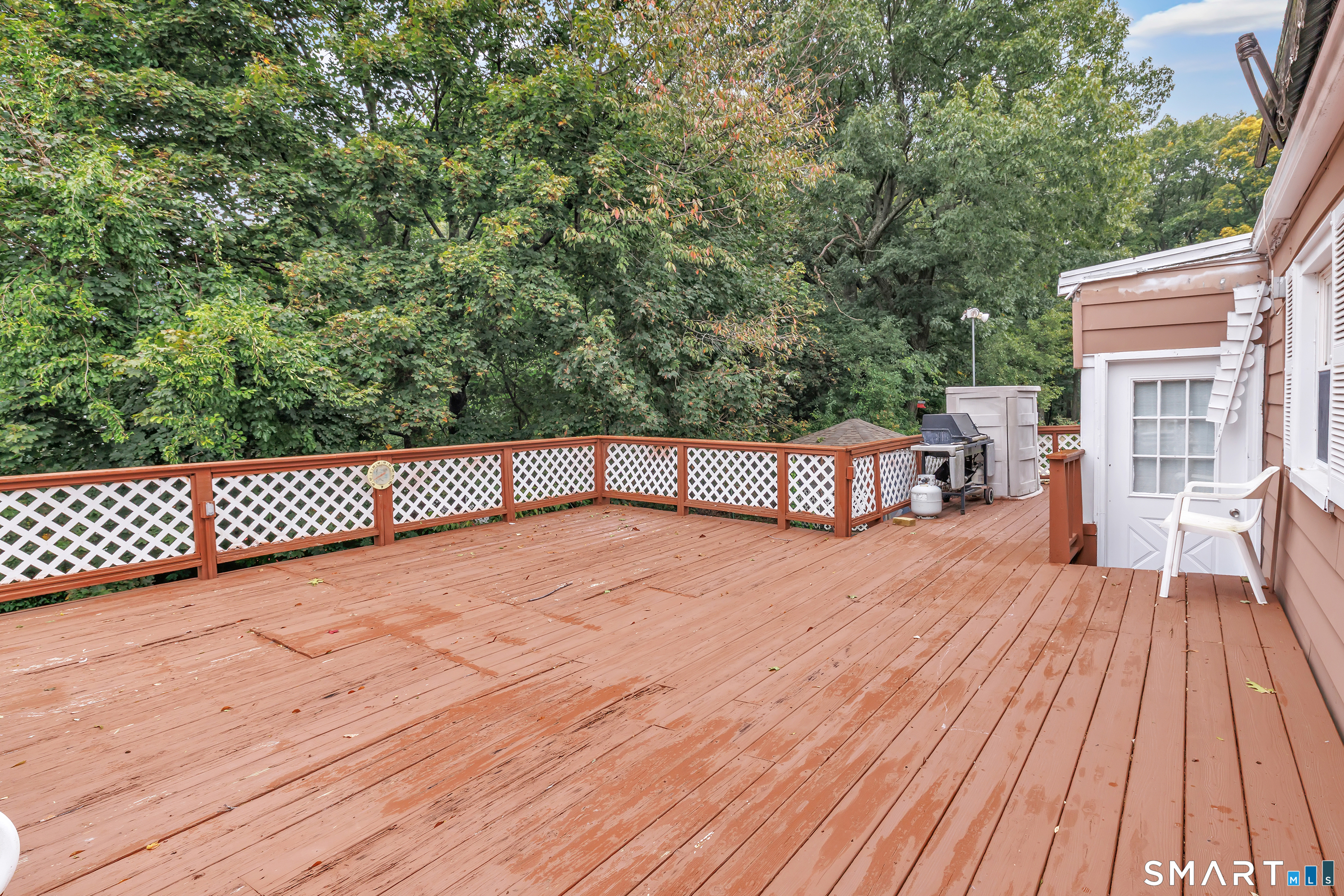 24 Oxford Street Bridgeport CT 06606