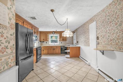 24 Oxford Street Bridgeport CT 06606