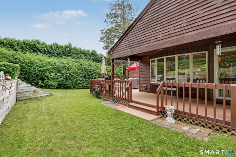 10 Paulina Place Trumbull CT 06611