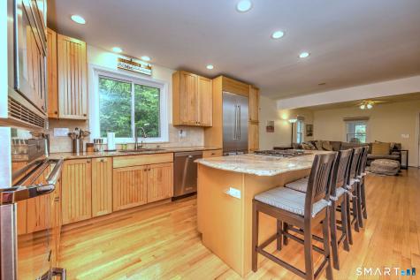 173 Meadow Street East Haven CT 06512