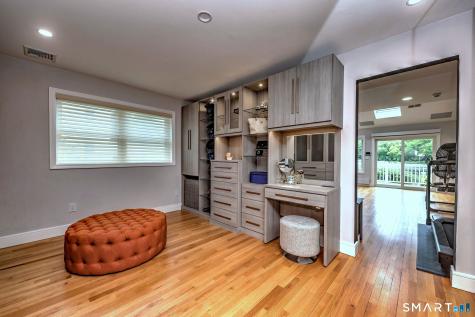 173 Meadow Street East Haven CT 06512