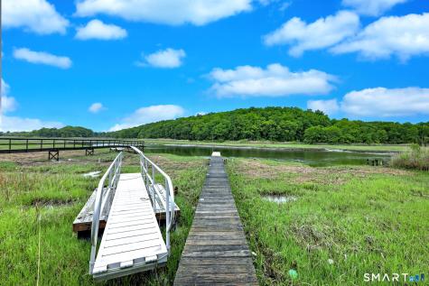 173 Meadow Street East Haven CT 06512
