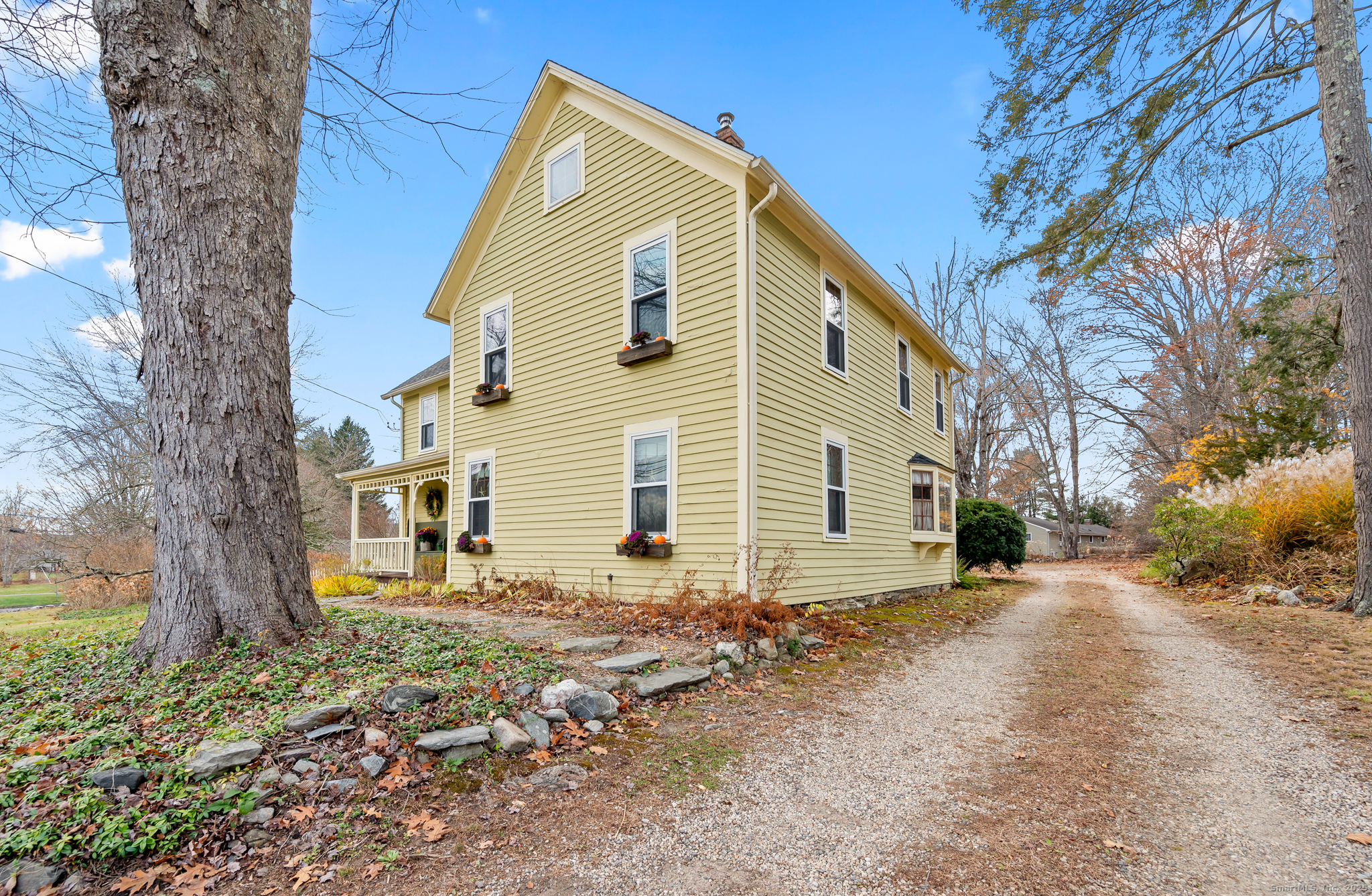 40 East Hill Road Canton CT 06019