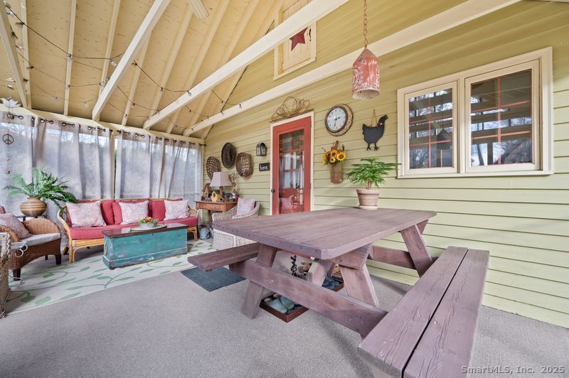 40 East Hill Road Canton CT 06019