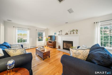17 Pembrook Road Naugatuck CT 06770