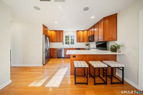 17 Pembrook Road Naugatuck CT 06770