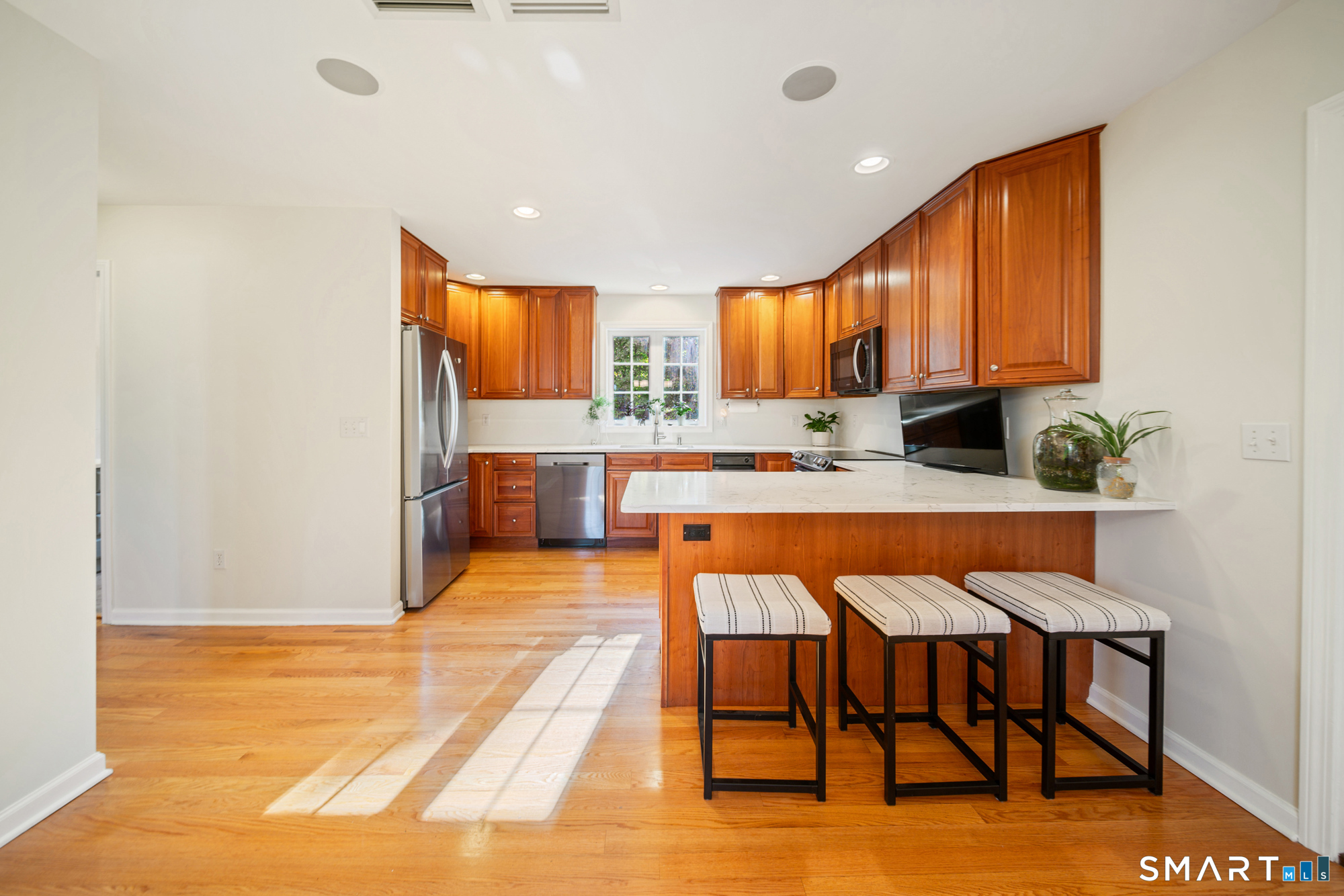 17 Pembrook Road Naugatuck CT 06770