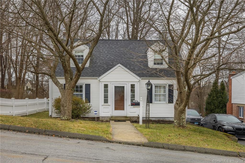 197 Farmington Avenue Fairfield CT 06825
