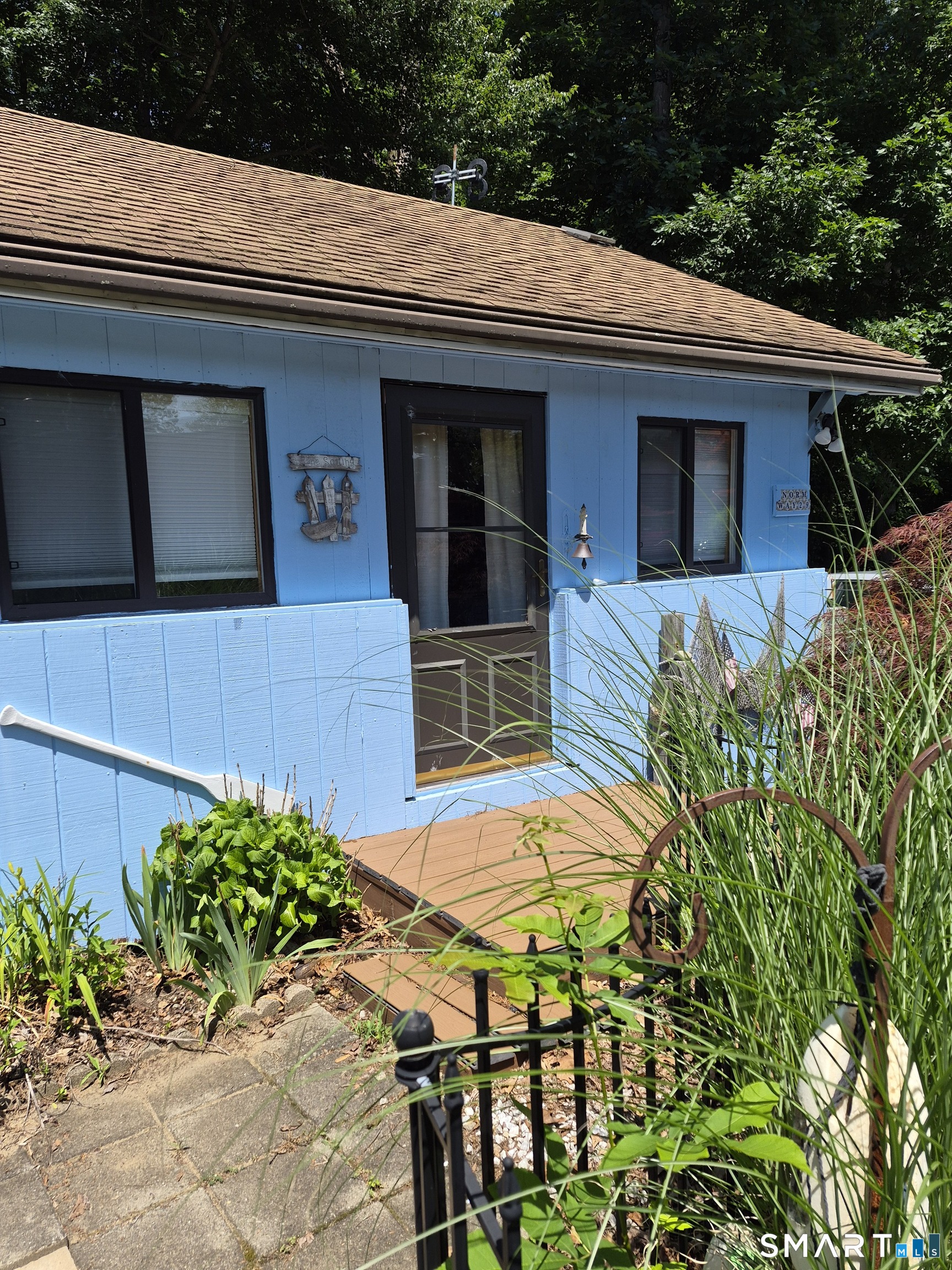 25 Route 197 Route Woodstock CT 06281