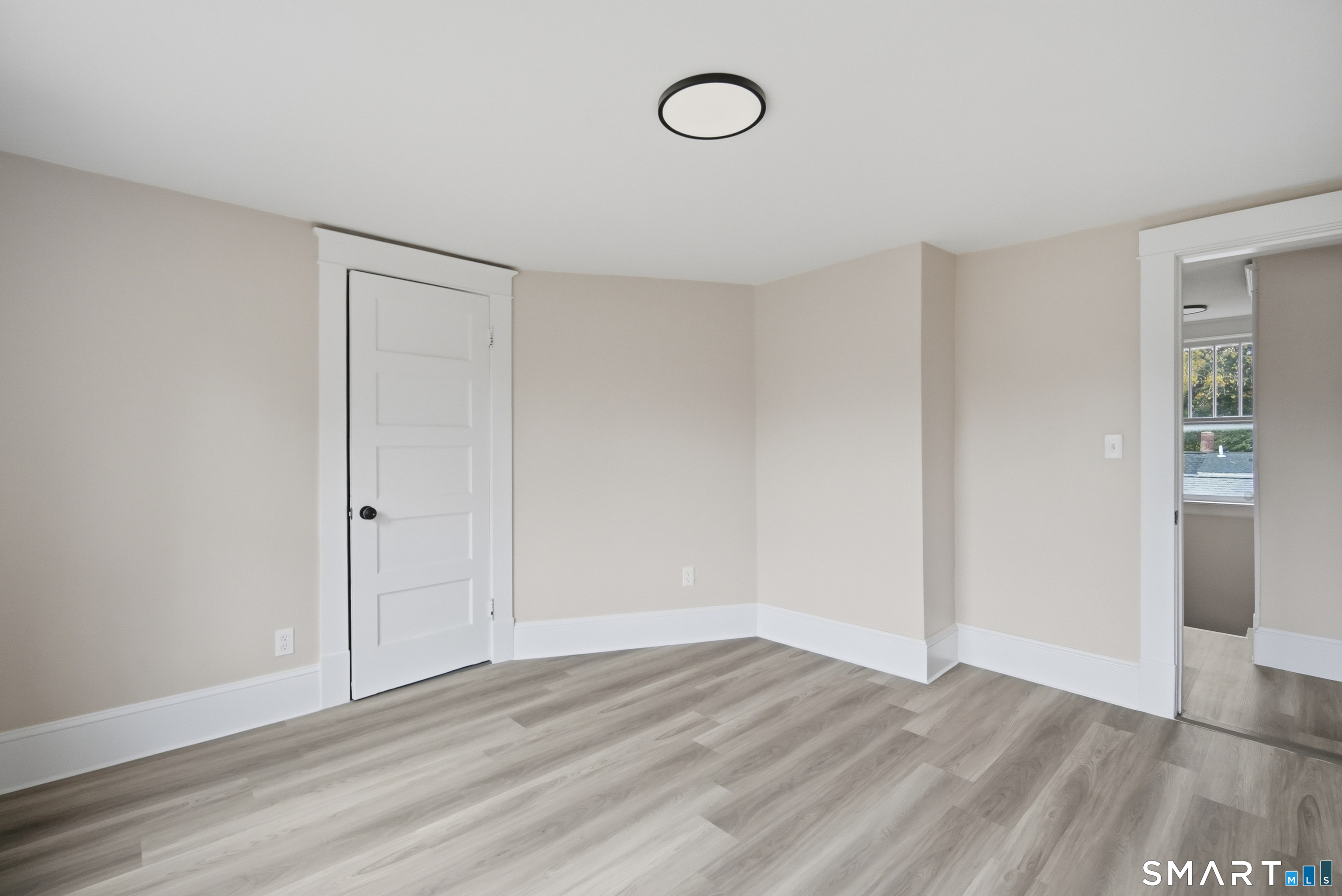 9 Carpet Street Enfield CT 06082