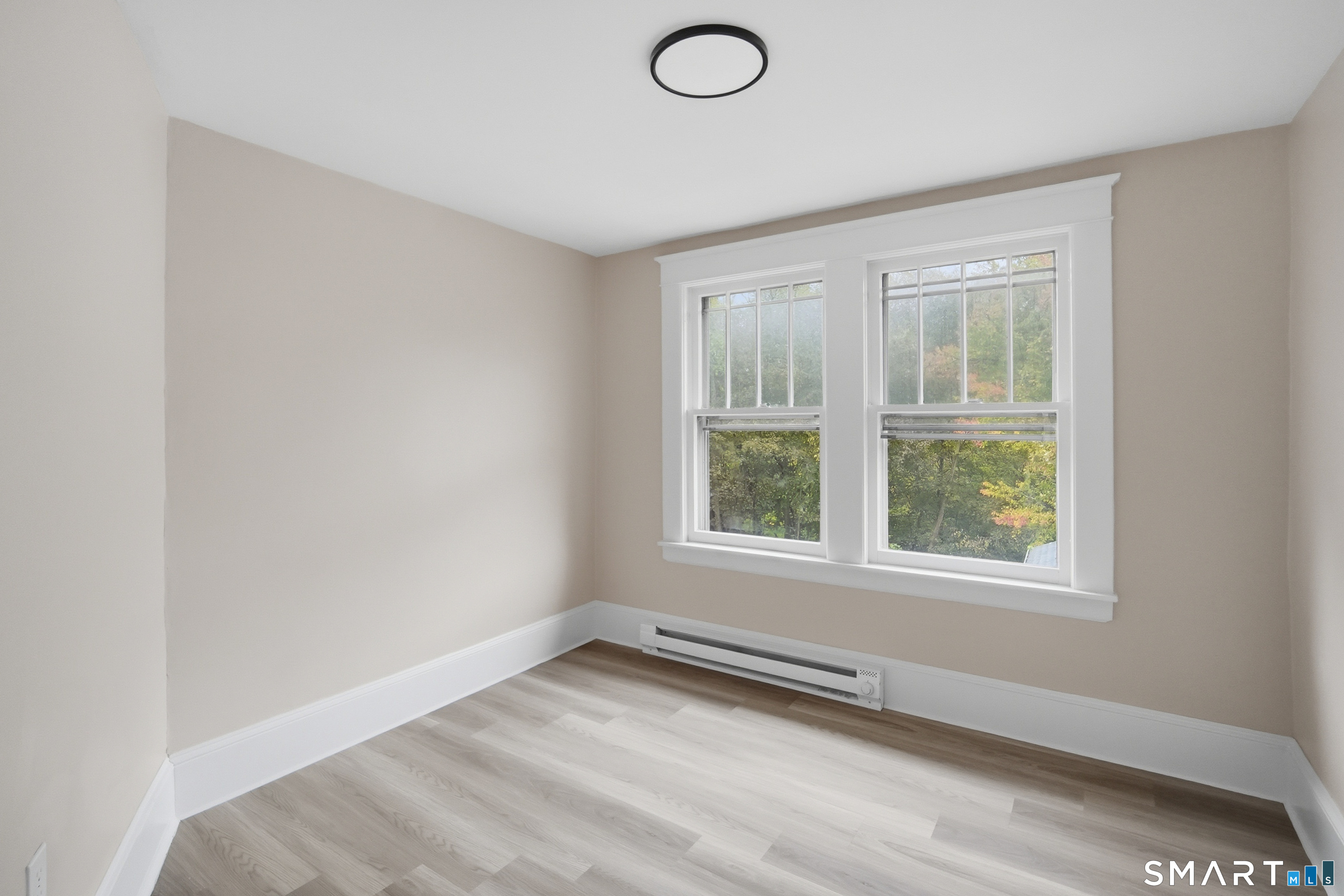 9 Carpet Street Enfield CT 06082