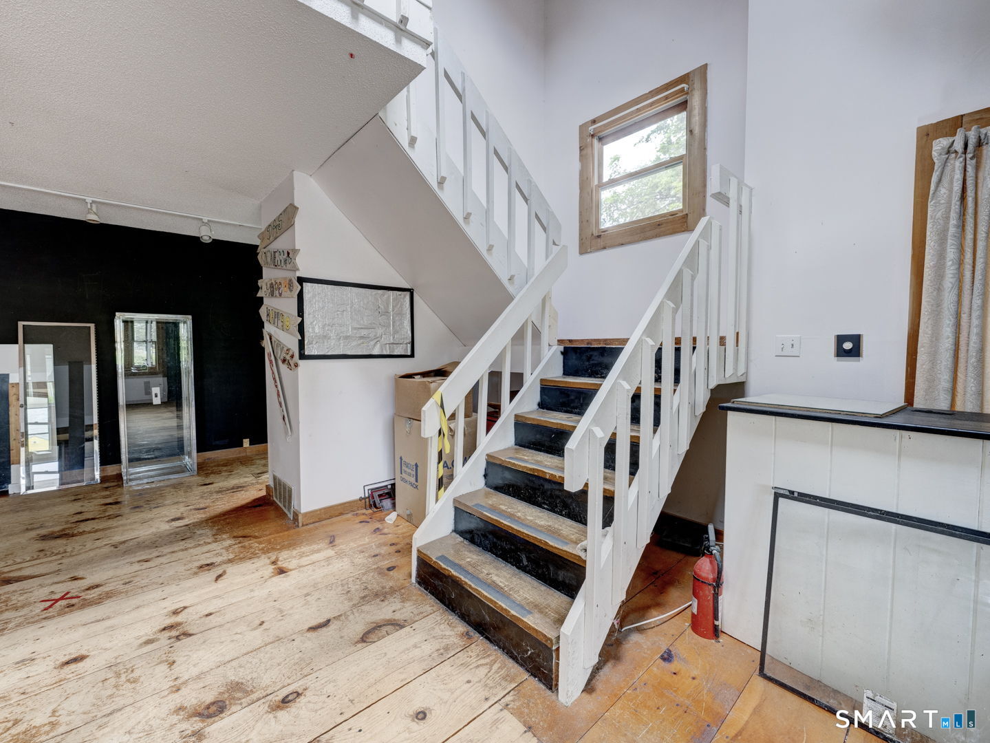 596 Main Street Somers CT 06071