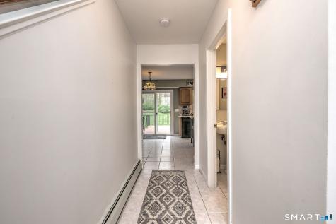 112 Finch Avenue Meriden CT 06451